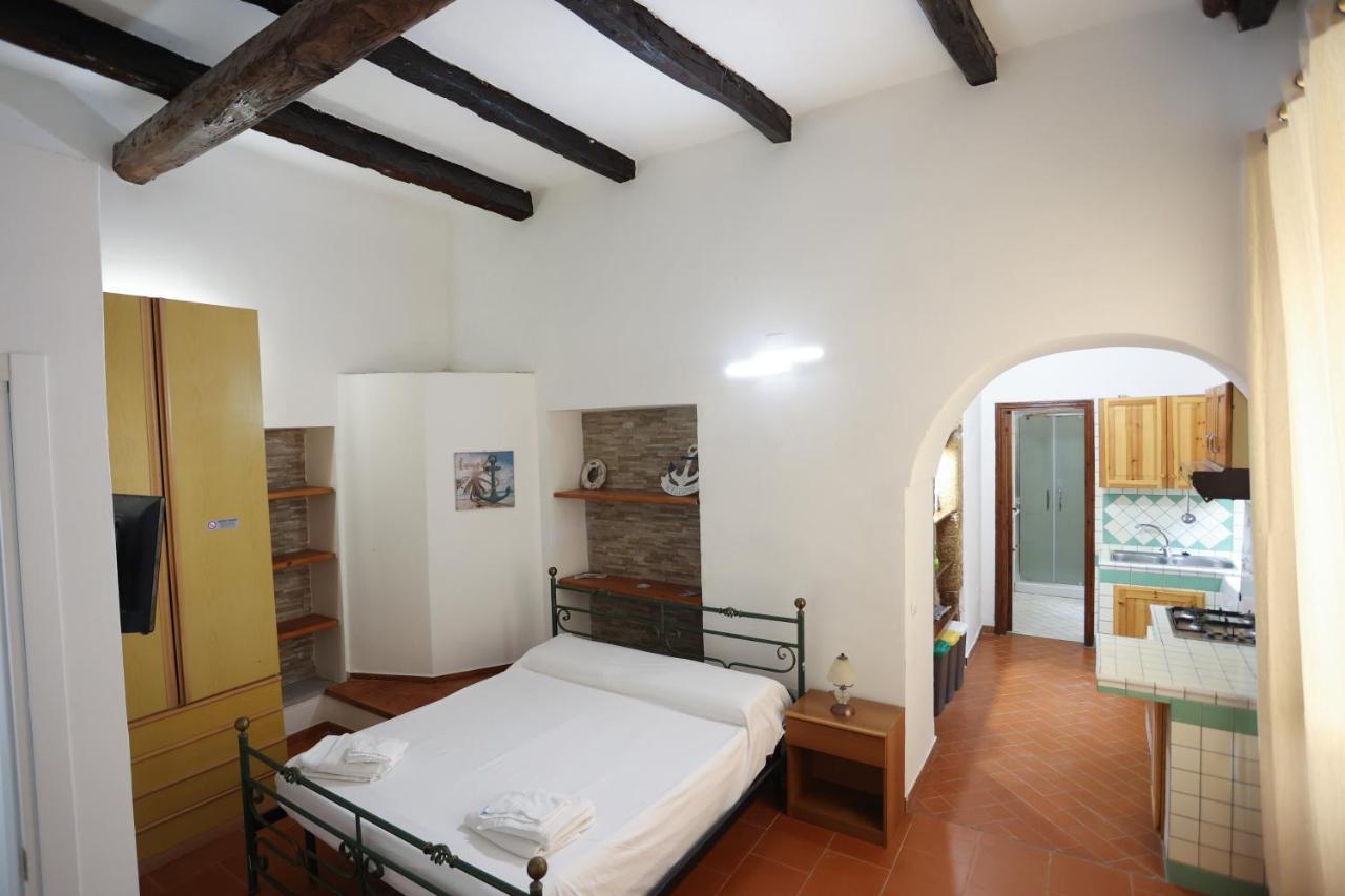 Il Portale 2 Apartment โตรเปอา ภายนอก รูปภาพ